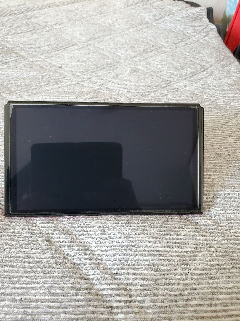 Nintendo Switch 赤/有機EL、本体 キャリングケース付き。