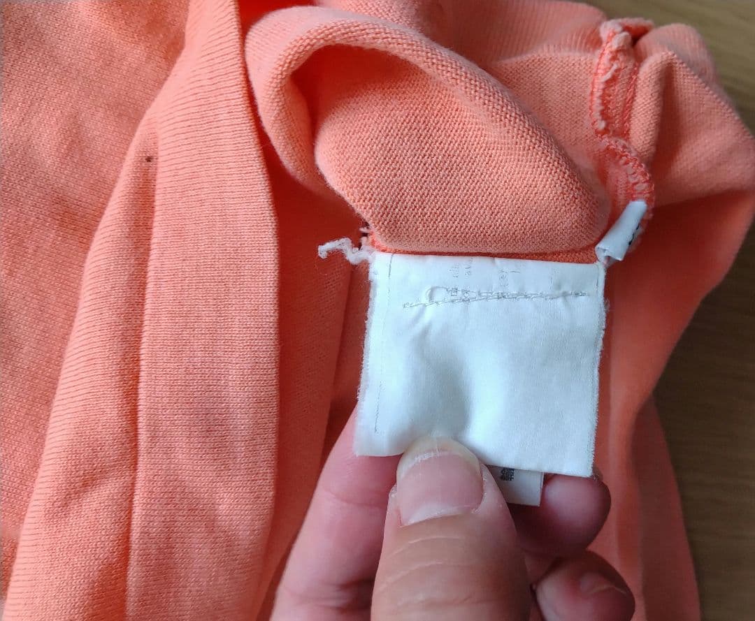 CHANEL ピンク タンクトップ ボタン付き サイズ42