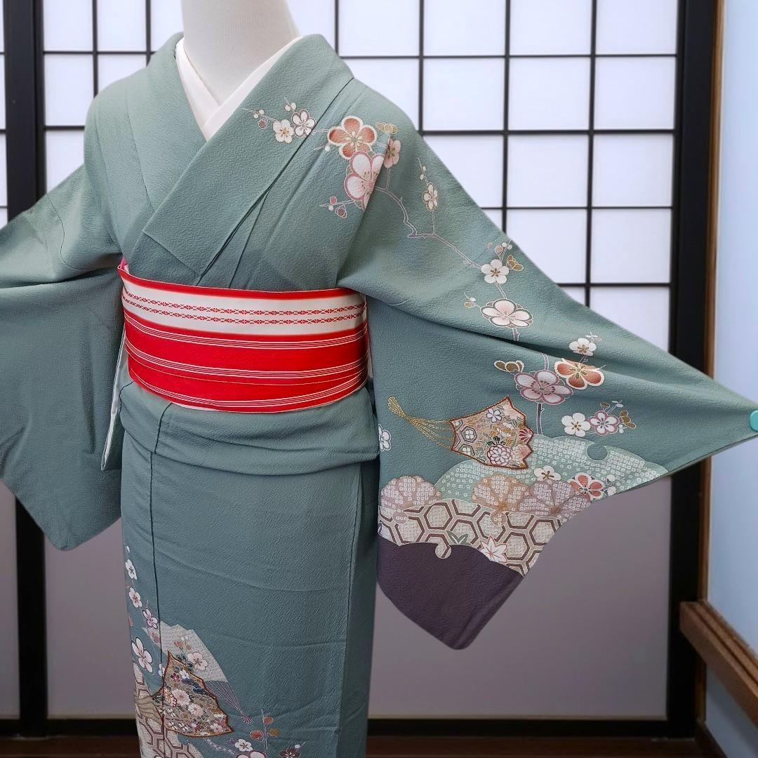 裄68.2、身丈158.3cm☆正絹　良家のちりめん訪問着　青磁色に扇面と梅