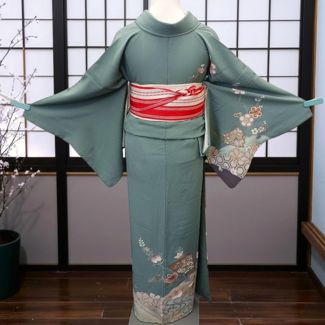 裄68.2、身丈158.3cm☆正絹　良家のちりめん訪問着　青磁色に扇面と梅