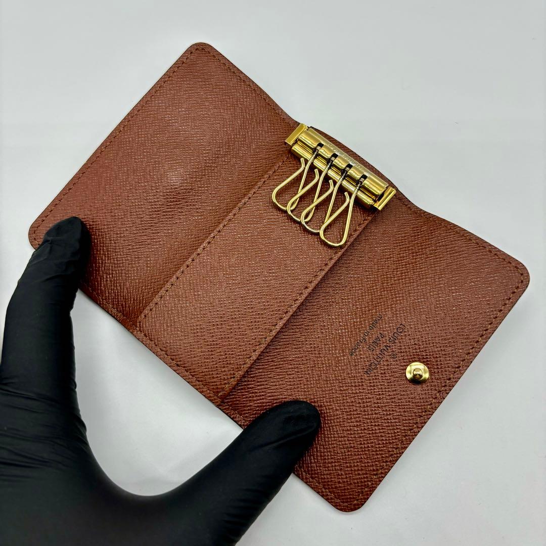 【美品】ルイヴィトン ミュルティクレ4 モノグラム キーケース