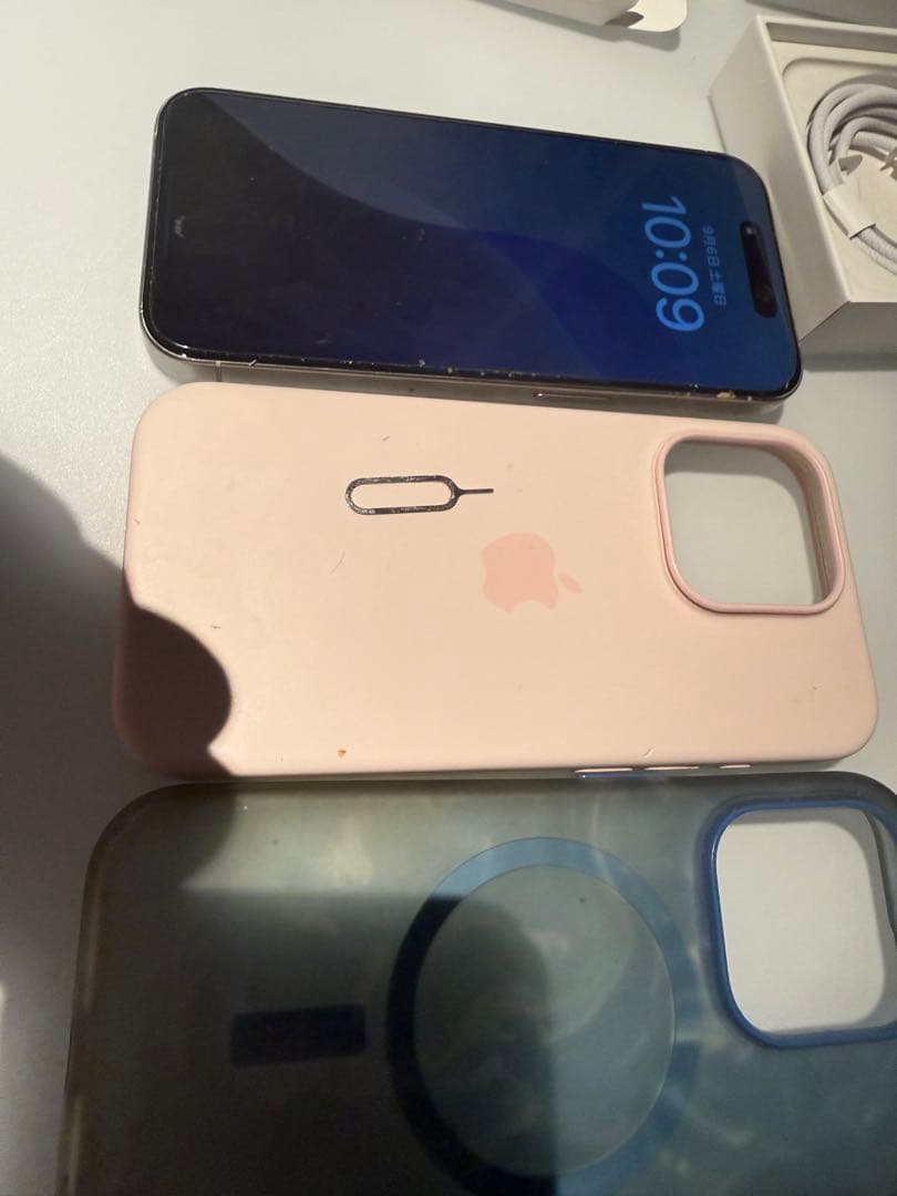 くるみさん　15pro 256gb