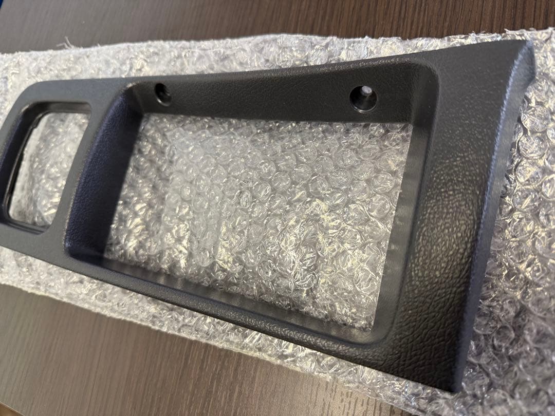 ランドクルーザー　78プラド　オーディオパネル 車 内装用 プラスチックパネル