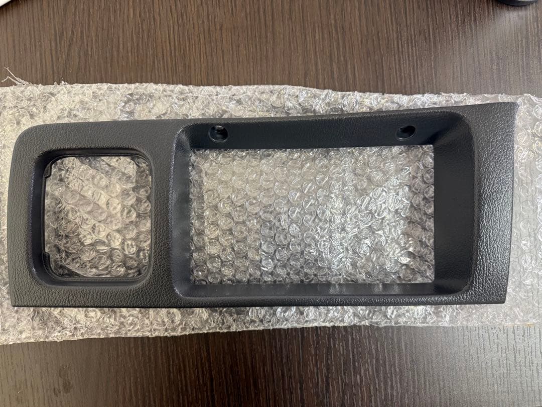 ランドクルーザー　78プラド　オーディオパネル 車 内装用 プラスチックパネル