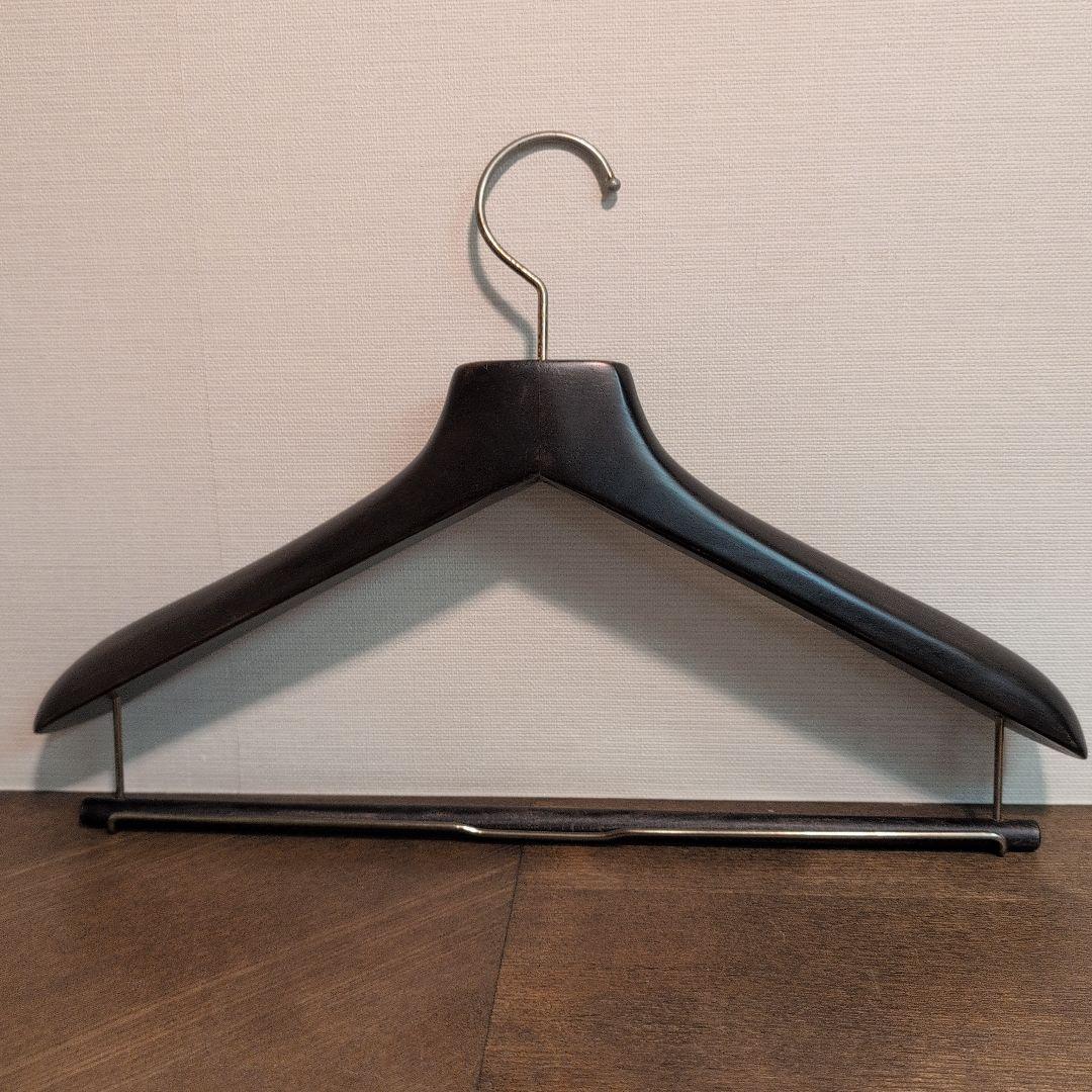 木製 メンズ ハンガー 肩にカーブと厚みがあるタイプ ２種 合計１５本