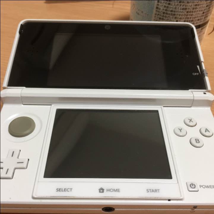 ☆☆3DS カセット6つ充電器つきセット☆☆