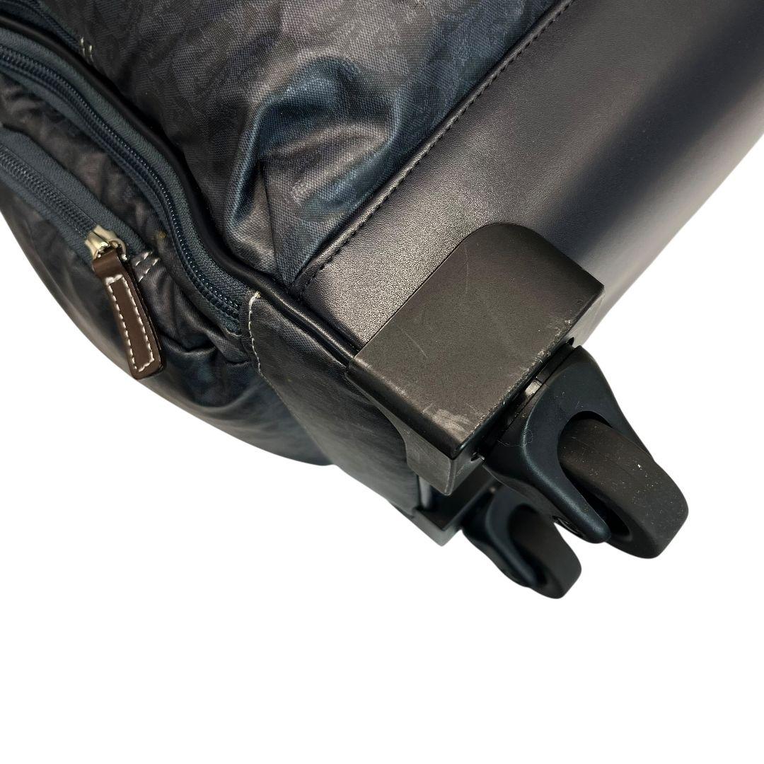 ペレボルサ　アライブ　キャリーバッグ　ネイビー　機内持込み可能