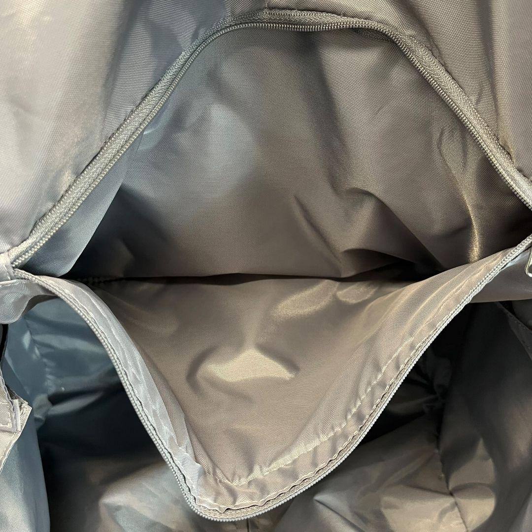 ペレボルサ　アライブ　キャリーバッグ　ネイビー　機内持込み可能