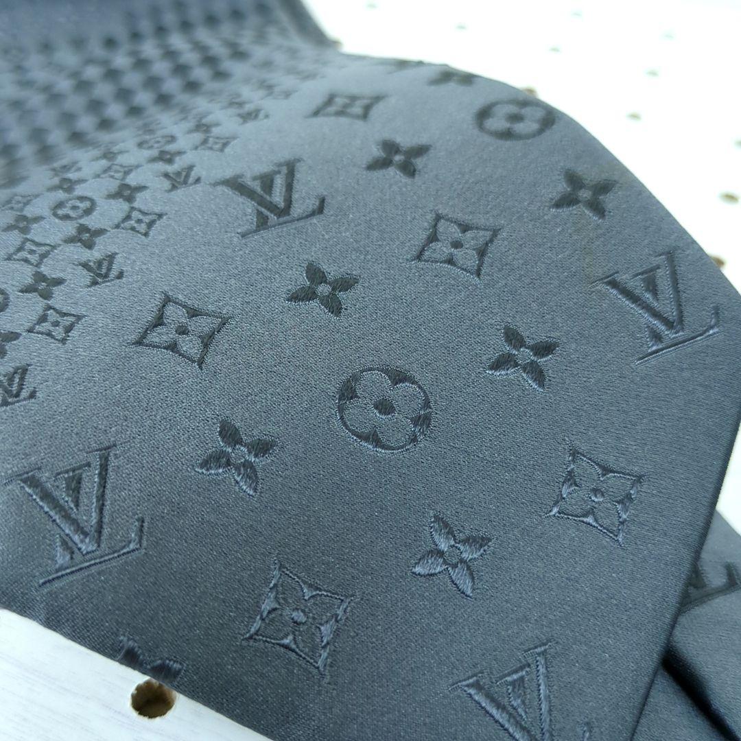 ルイヴィトン ダミエ モノグラム 100%シルク ネクタイ グレー系 イタリア製