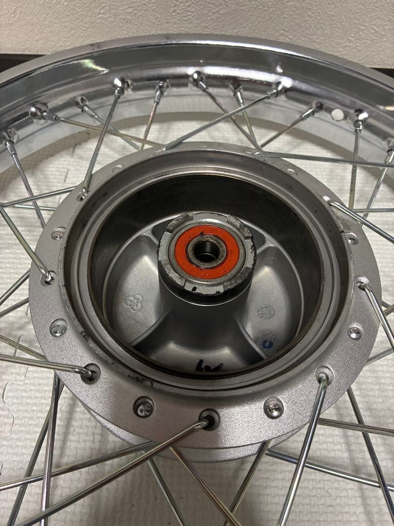 スーパーカブ用　ホイール　1本　J14×1.60-1.4 スポークホイール