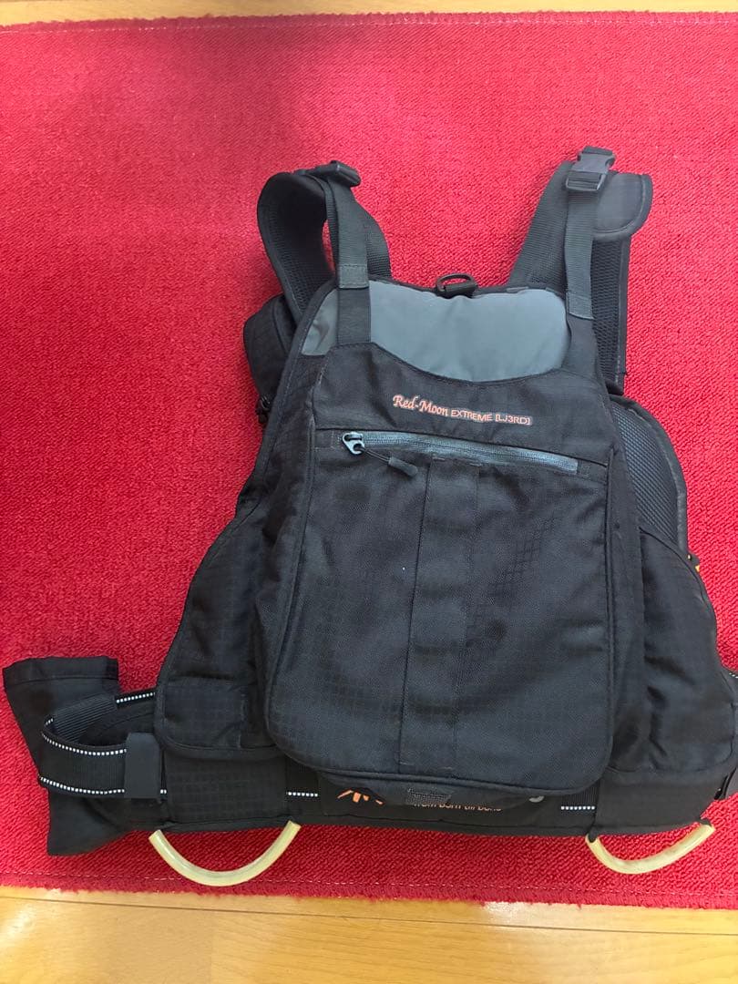 マズメ レッドムーンフローティングゲームベストライフジャケット