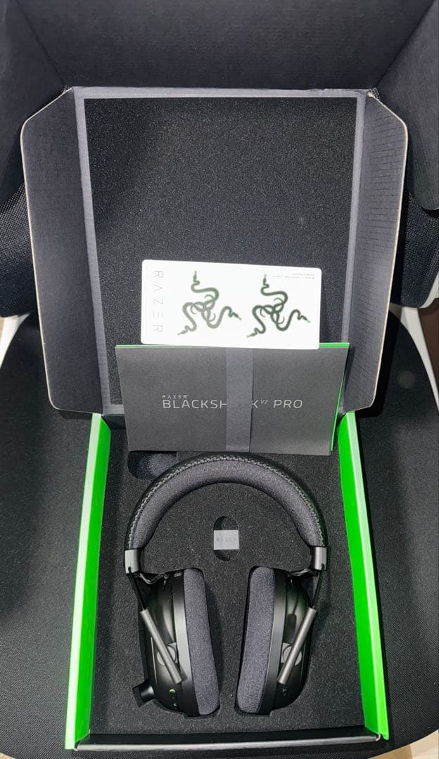 Razer BLACKSHARK V2 PRO ゲーミングヘッドセット