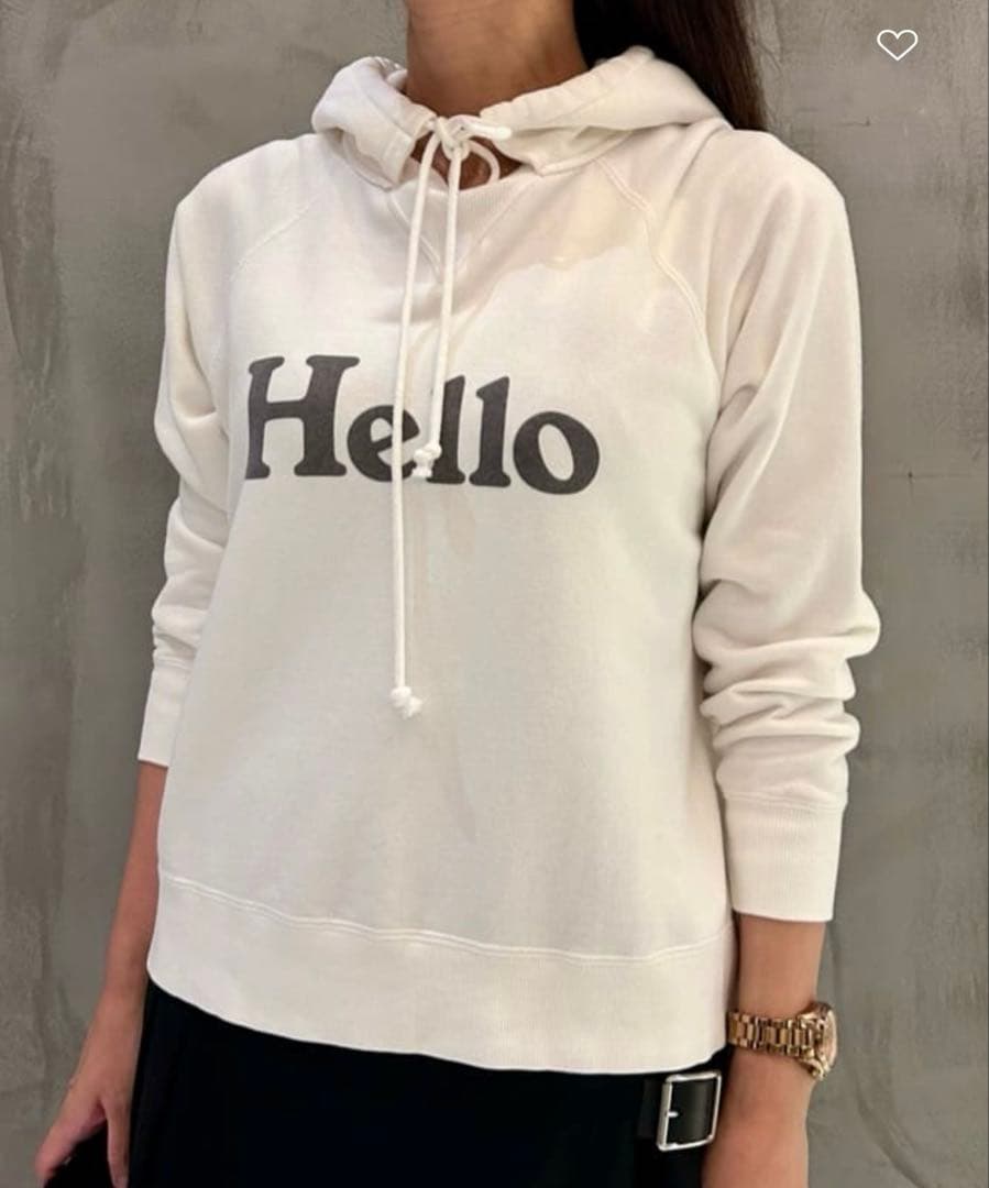 新品　＜MADISONBLUE＞HELLO フーディ　ホワイト