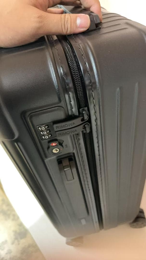 RIMOWA サルサ スーツケース マットブラック