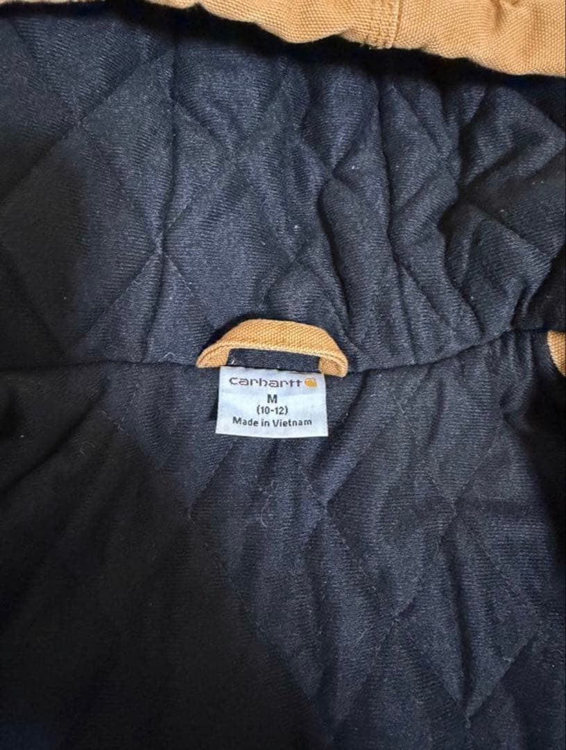カーハート　アクティブジャケット