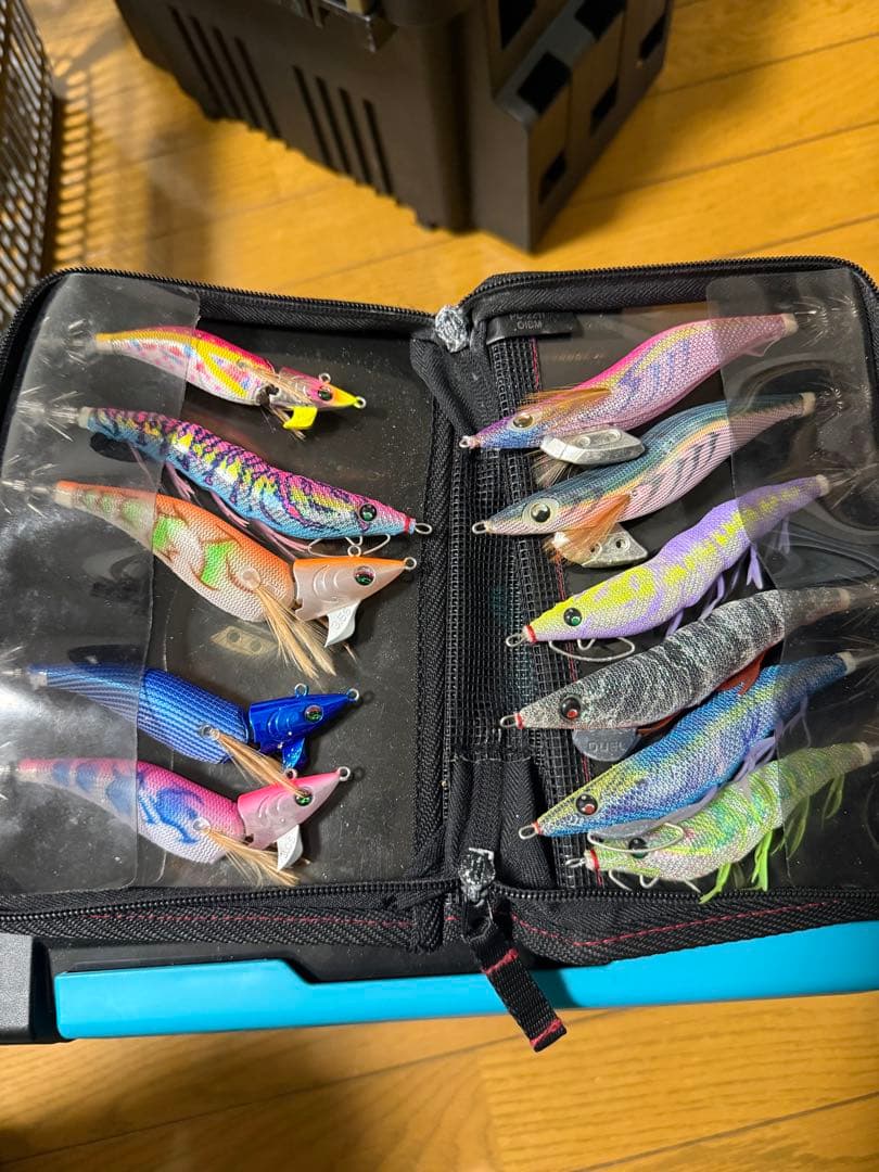 【最終値下げ】エギング 餌木計32本 ルアーセット ケース付き
