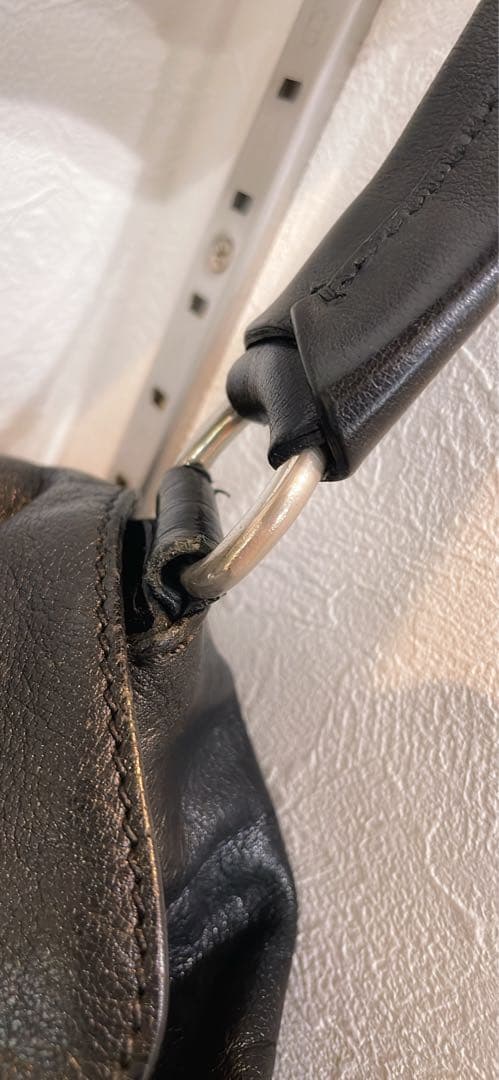 訳あり)プラダレザー ショルダーバッグ