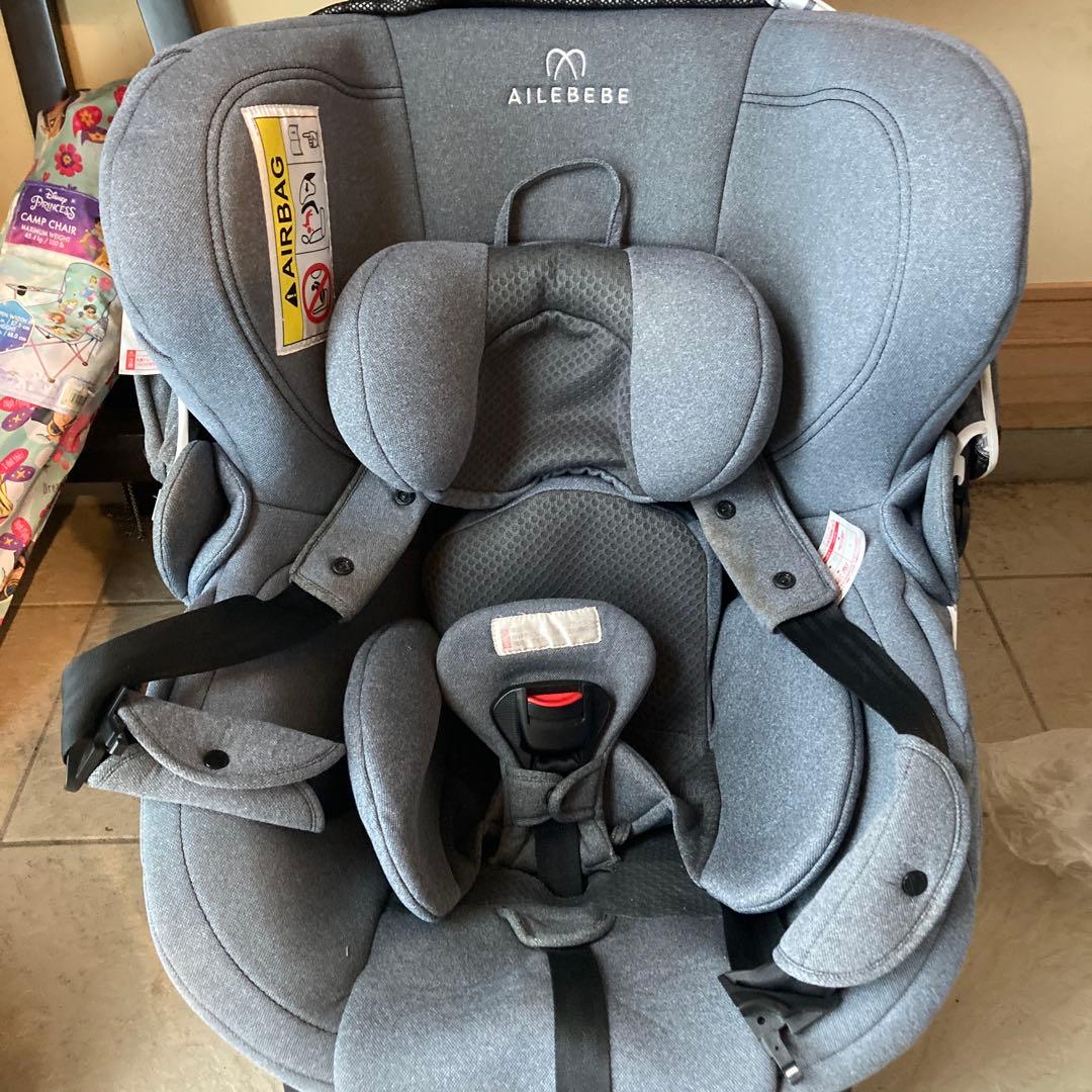 エールベベ　チャイルドシート　クルット4Oui2 グレー