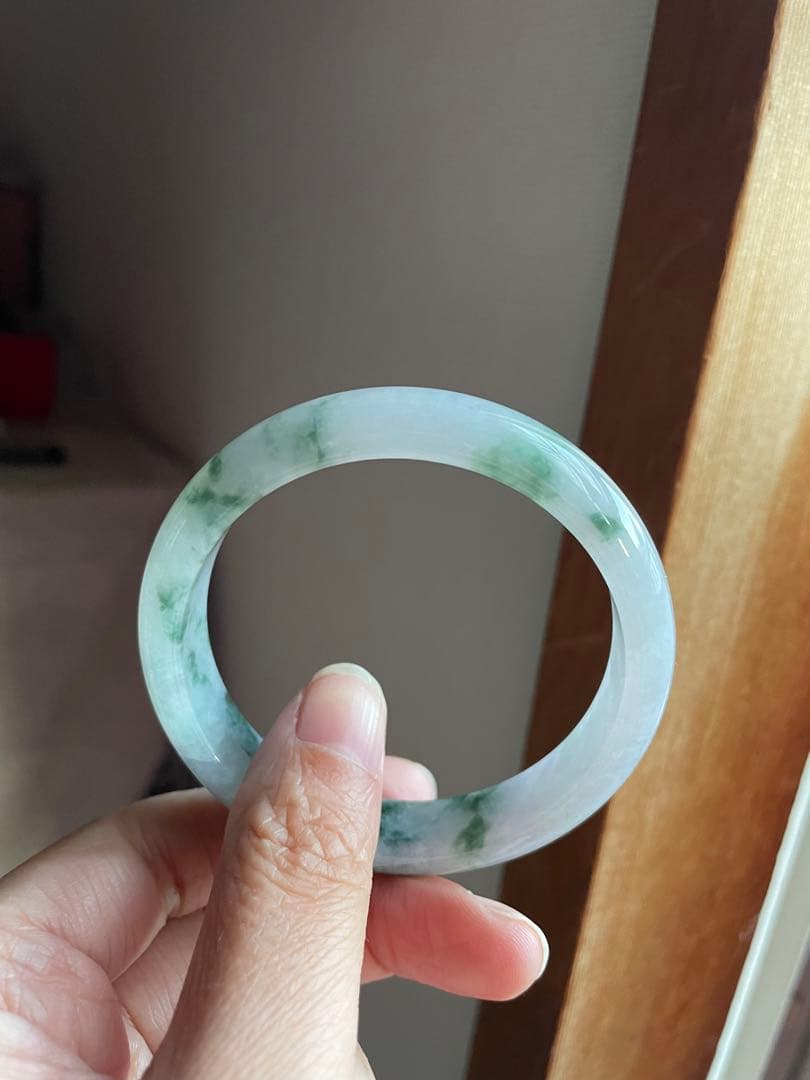 本翡翠 バングル 飄花 56.8