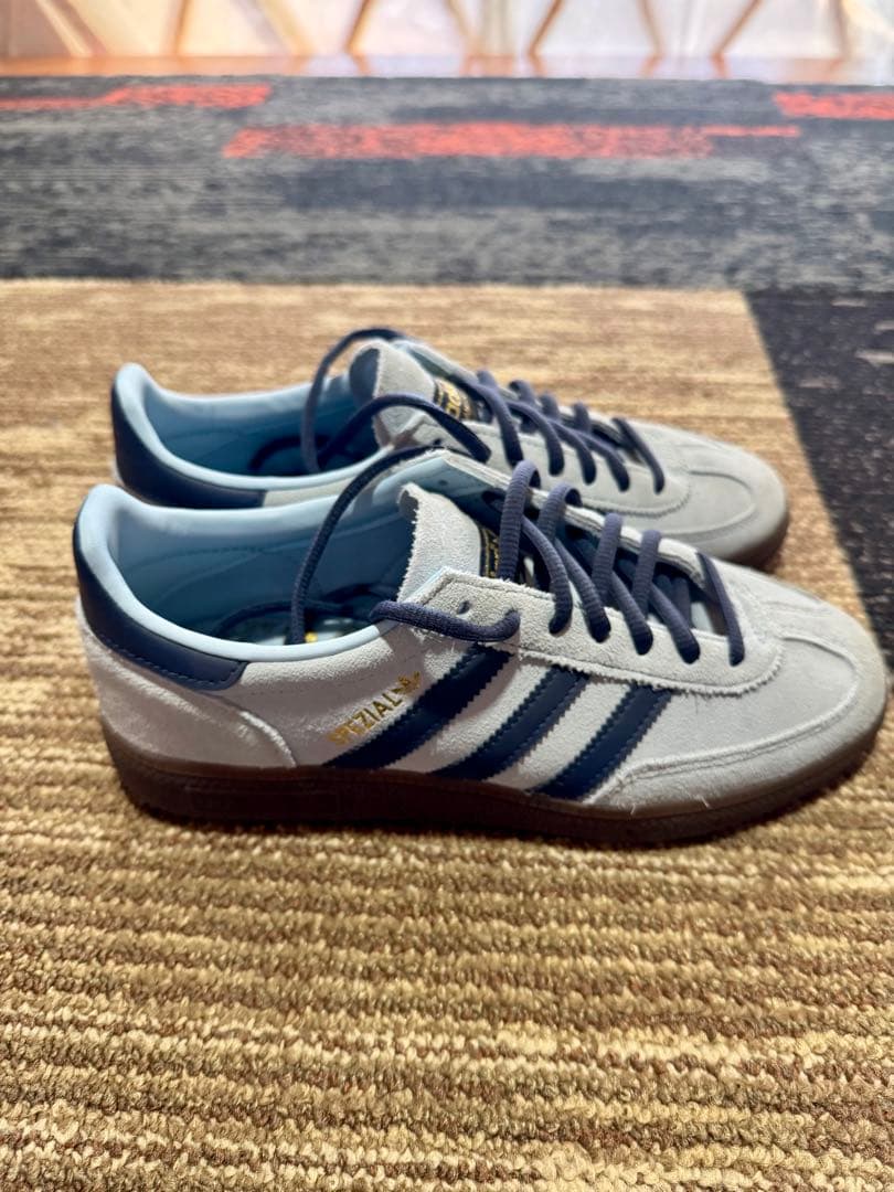 adidas Handball Spezial グレー/ネイビー