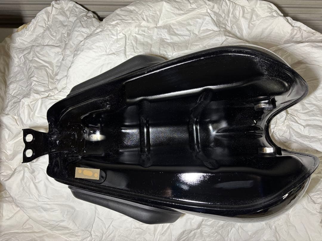 Kawasaki タンク ブラック/ゴールド