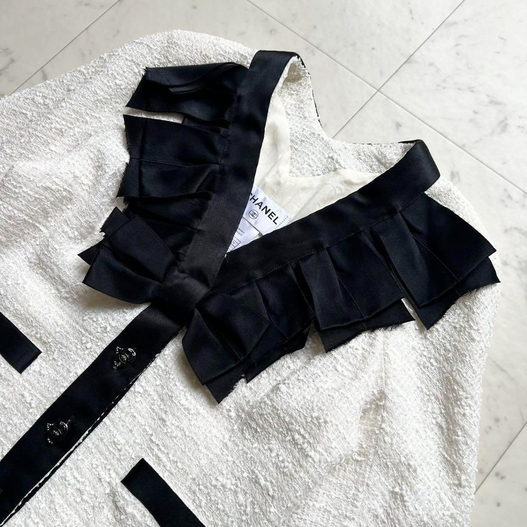 CHANEL バイカラーツイードワンピース フリル襟 ハートココマークボタン