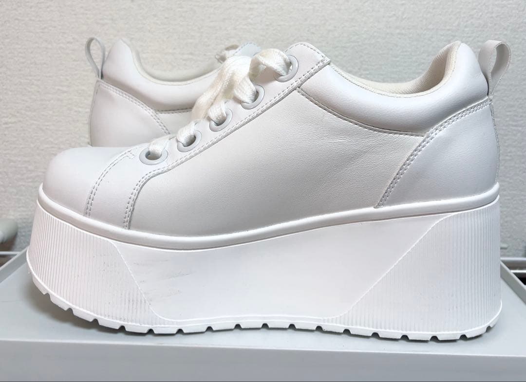 美品 鈴木亜美 厚底スニーカー Lサイズ 24.5 25.0