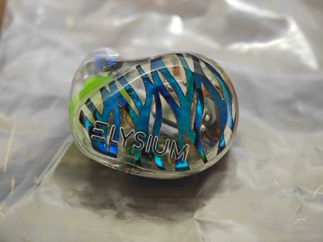 【割れ有り】VISION EARS　ELYSIUM Universal Fit