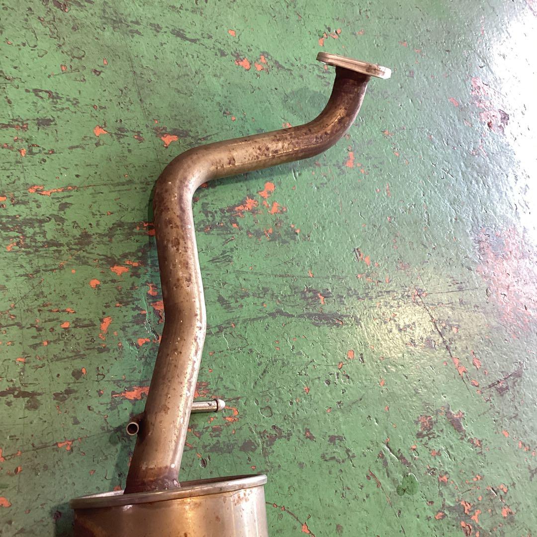 プリウスα フジツボ　マフラー