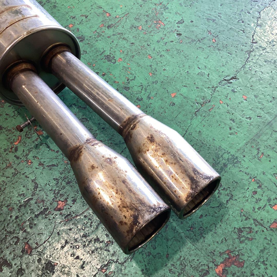 プリウスα フジツボ　マフラー