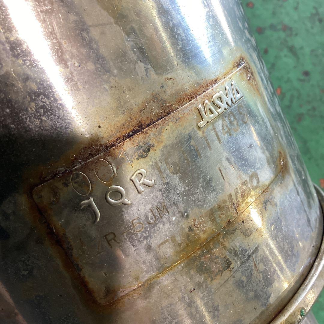 プリウスα フジツボ　マフラー