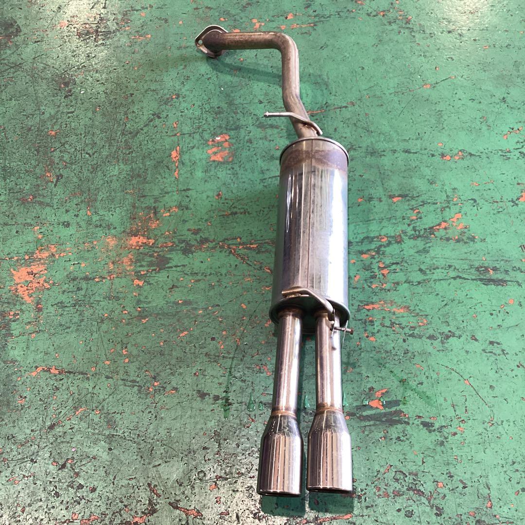 プリウスα フジツボ　マフラー