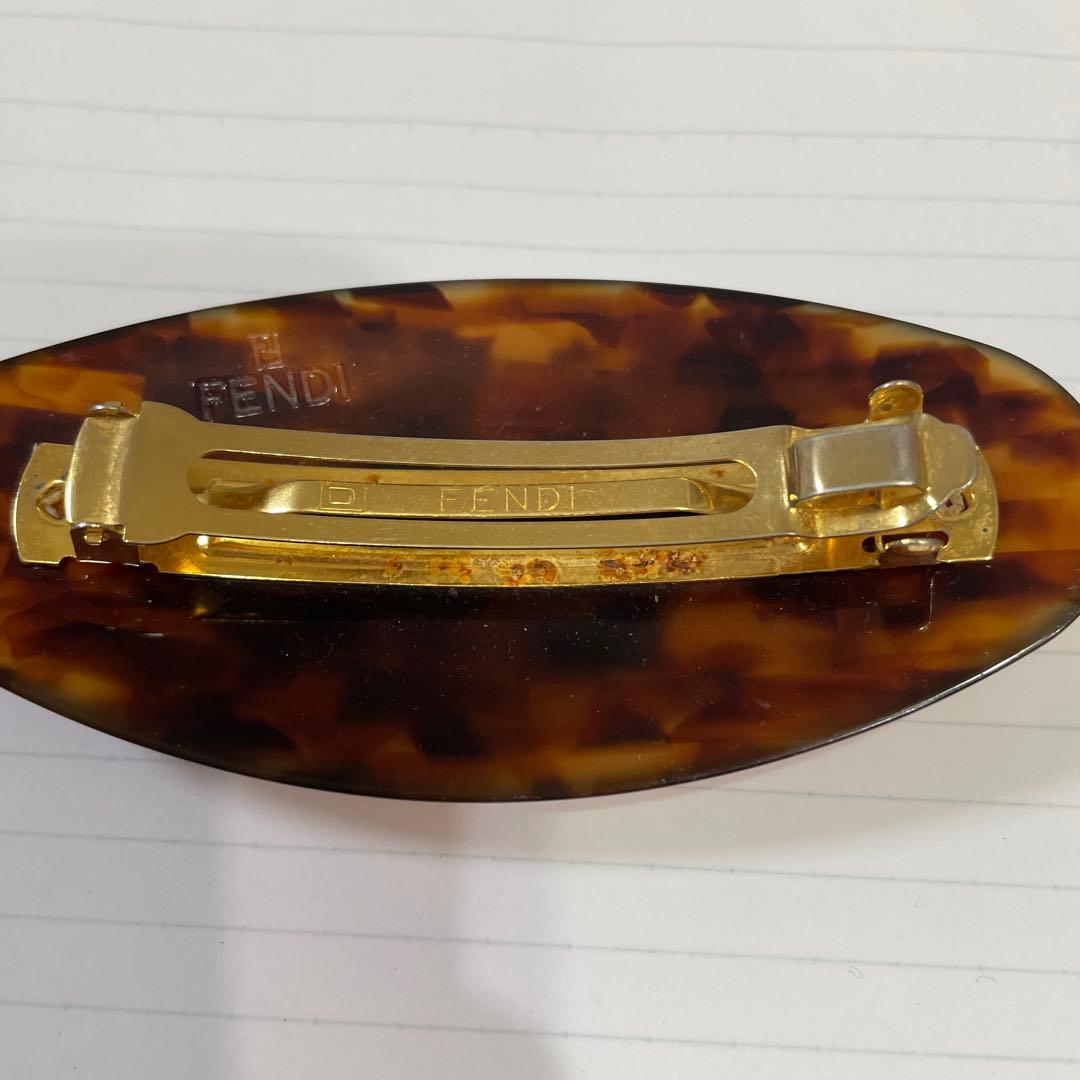 FENDI ヘアクリップ2点