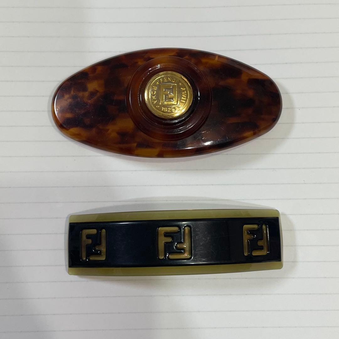 FENDI ヘアクリップ2点