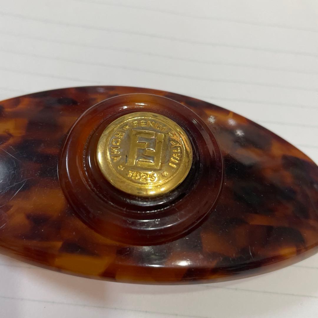 FENDI ヘアクリップ2点