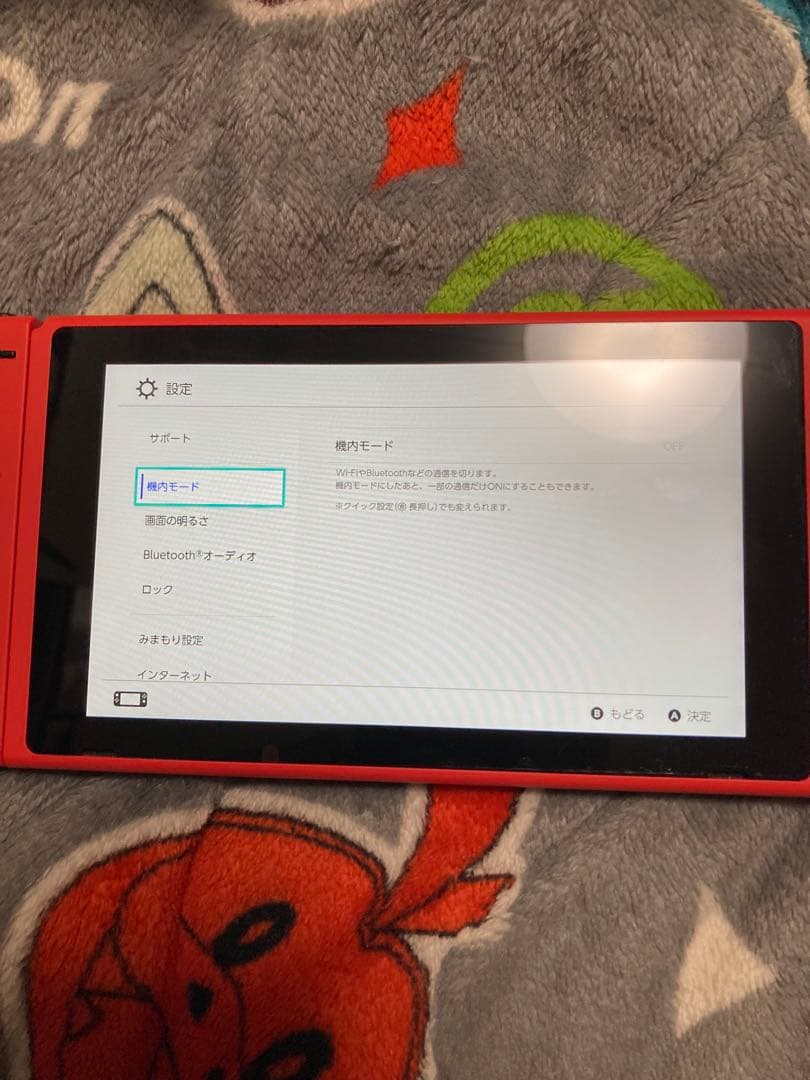 H*a様 Switch本体 マリオレッド×ブルー 付属品全てあり