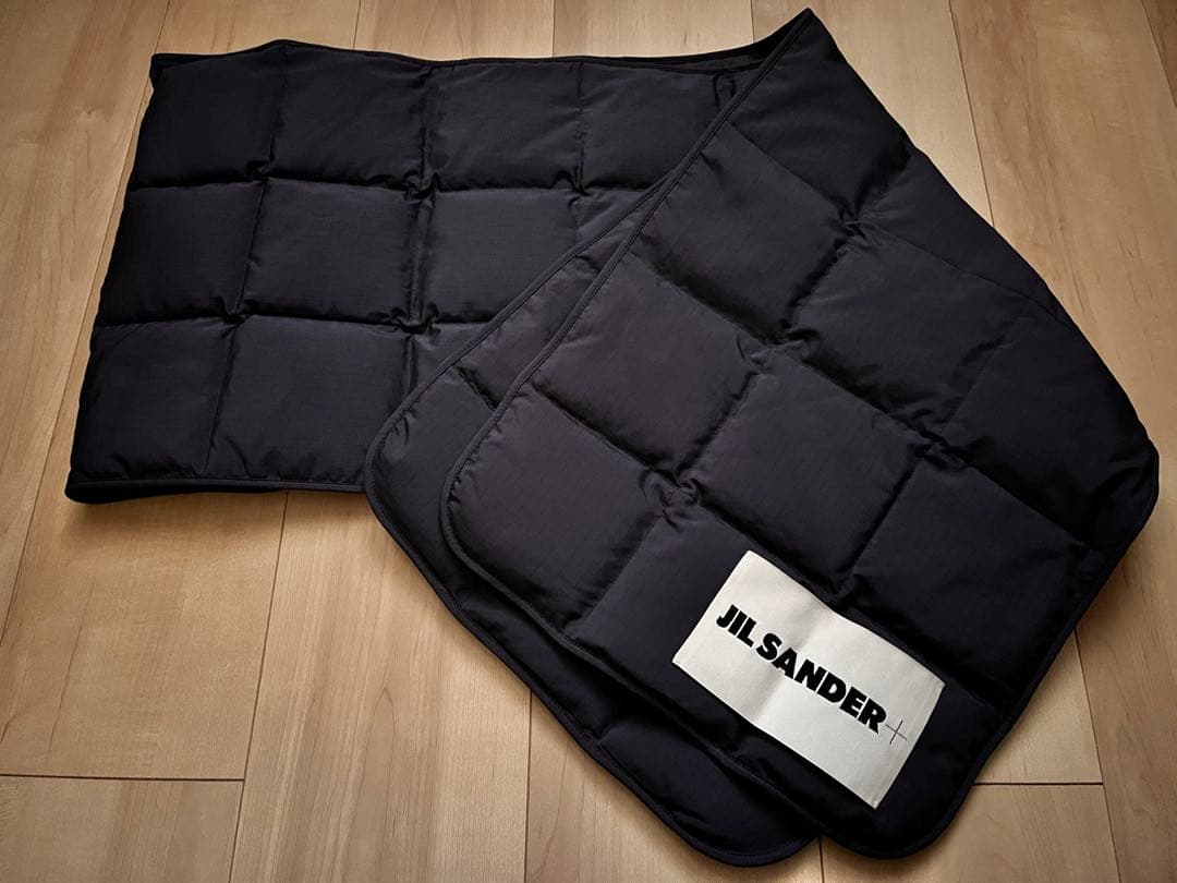 JIL SANDER+ ネイビー キルティングダウンマフラー