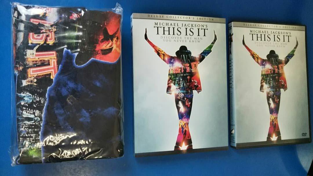 MICHAEL JACKSON   THIS IS IT   Tシャツ(未開封)