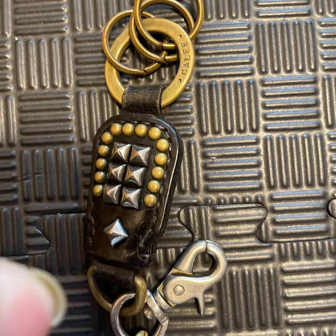 キャリーcaleeレザー スタッズ ウォレットチェーン