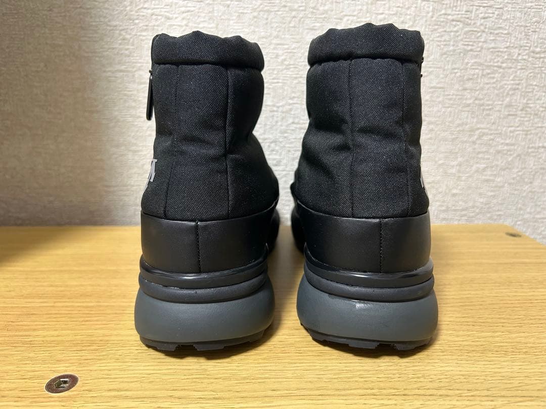 デサント　ウインターブーツ　防水防寒防滑　箱なし　25㎝　Vibram