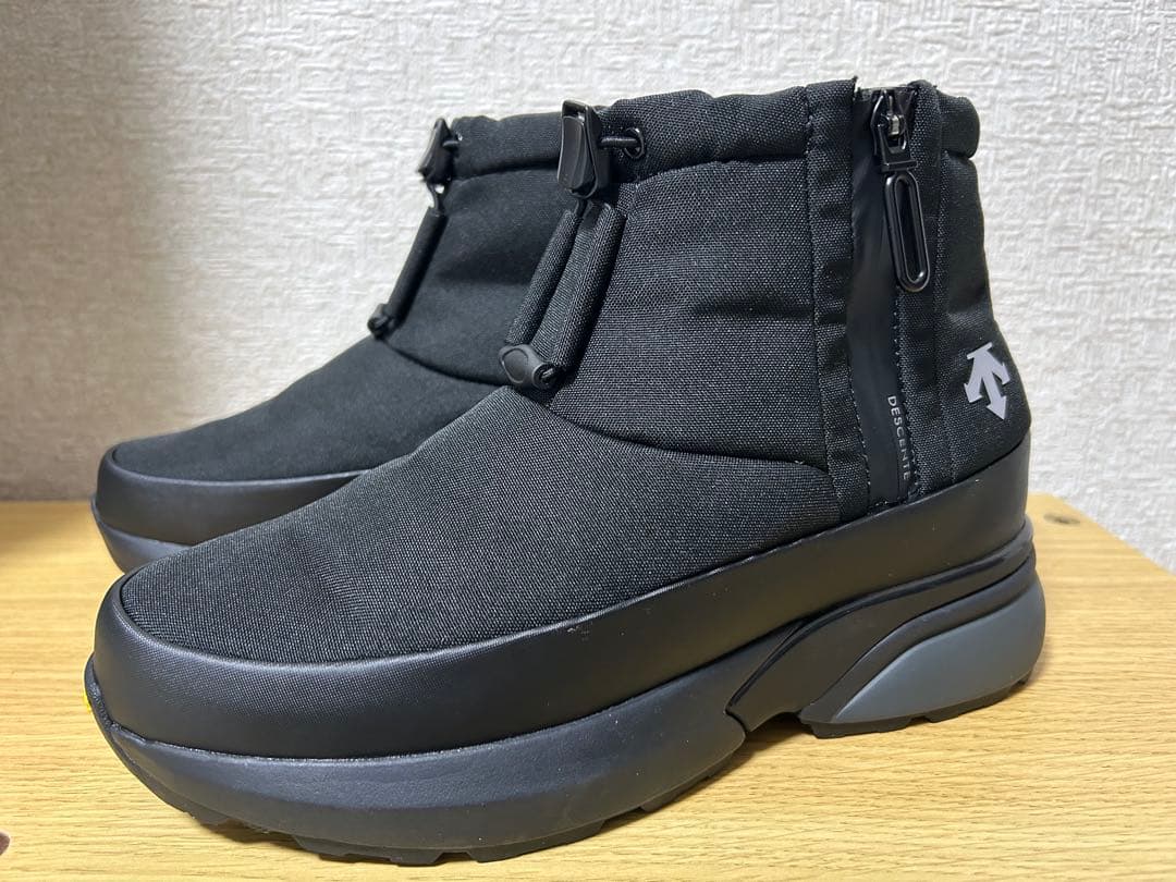 デサント　ウインターブーツ　防水防寒防滑　箱なし　25㎝　Vibram