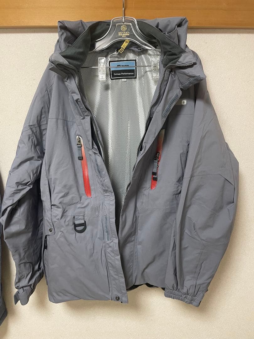 MIZUNO　スキーウェア　上下セット