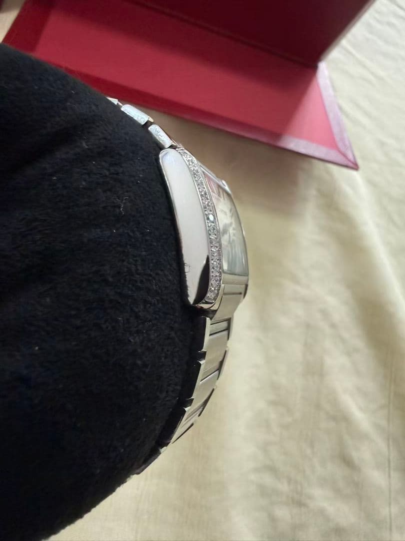 カルティエ タンクフランセーズMM ダイヤベゼル W4TA0009