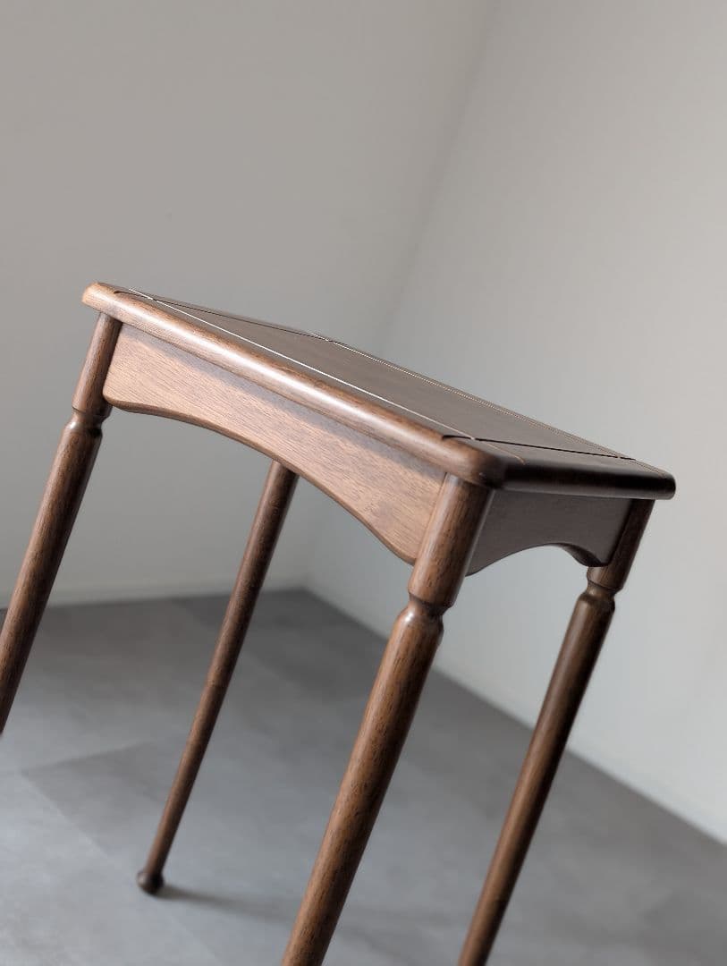 ヴィンテージ クラシック 花台 ディスプレイ台 オケージョナルテーブル