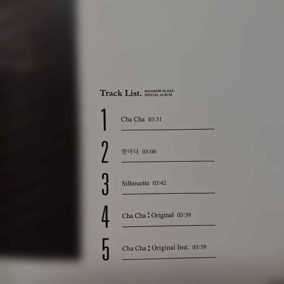 【レア品】K-POP レインボー サイン入りRainbow BLAXX アルバム