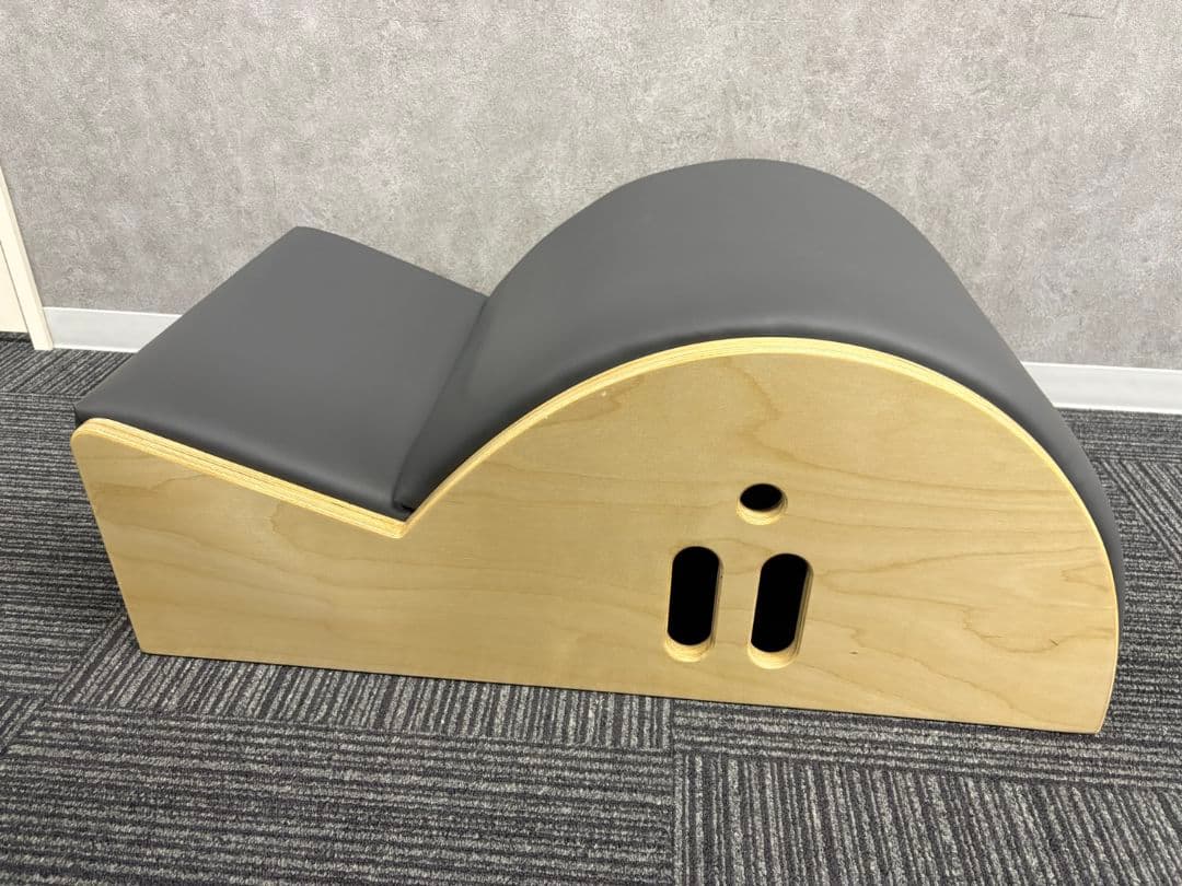 ピラティス スパインコレクター ブラック 黒色 残り4個ほど