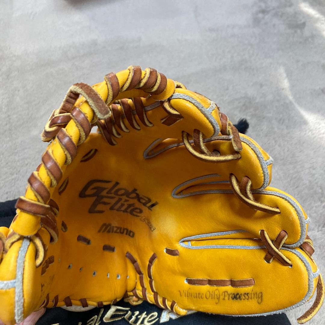 Mizuno Global Elite RG 軟式野球　少年用外野手用　右投げ用