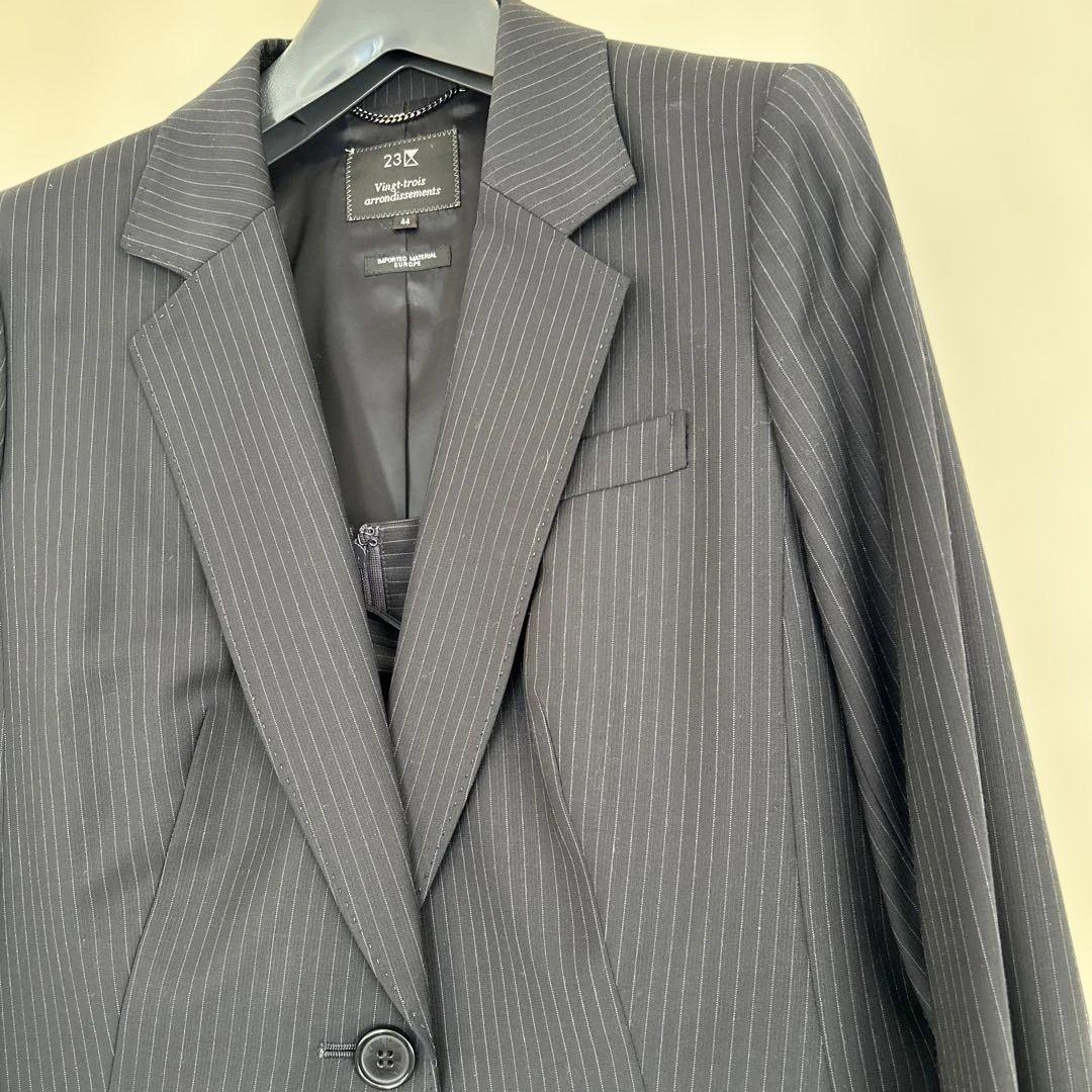 大きいサイズ　美品　23区　ネイビー　濃紺　ピンスストライプ　スーツ　44