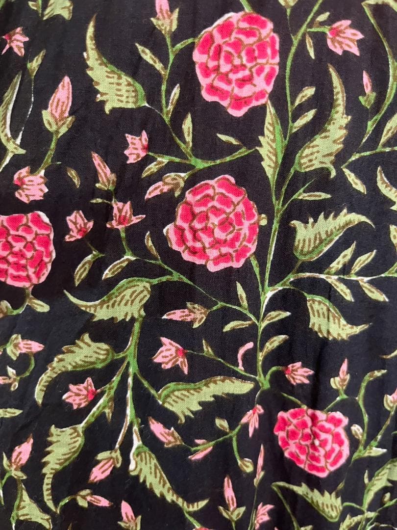 (訳あり)niokiニウーキワンピースpink×black※小さな傷あり