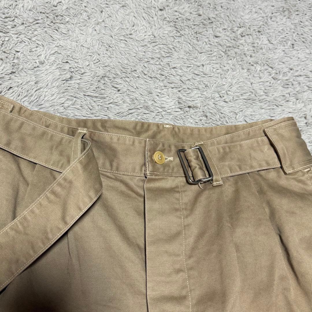 COMOLI グルカパンツ　ベルテッドチノショートパンツ　ショーツ　チノパン